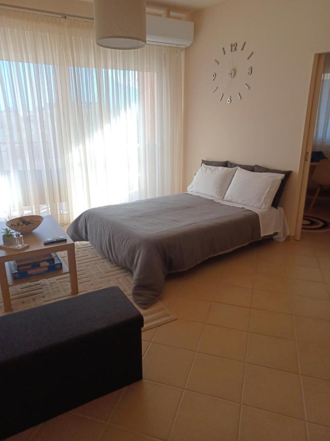 Feel At Home - Kalamata - Near The Center Экстерьер фото