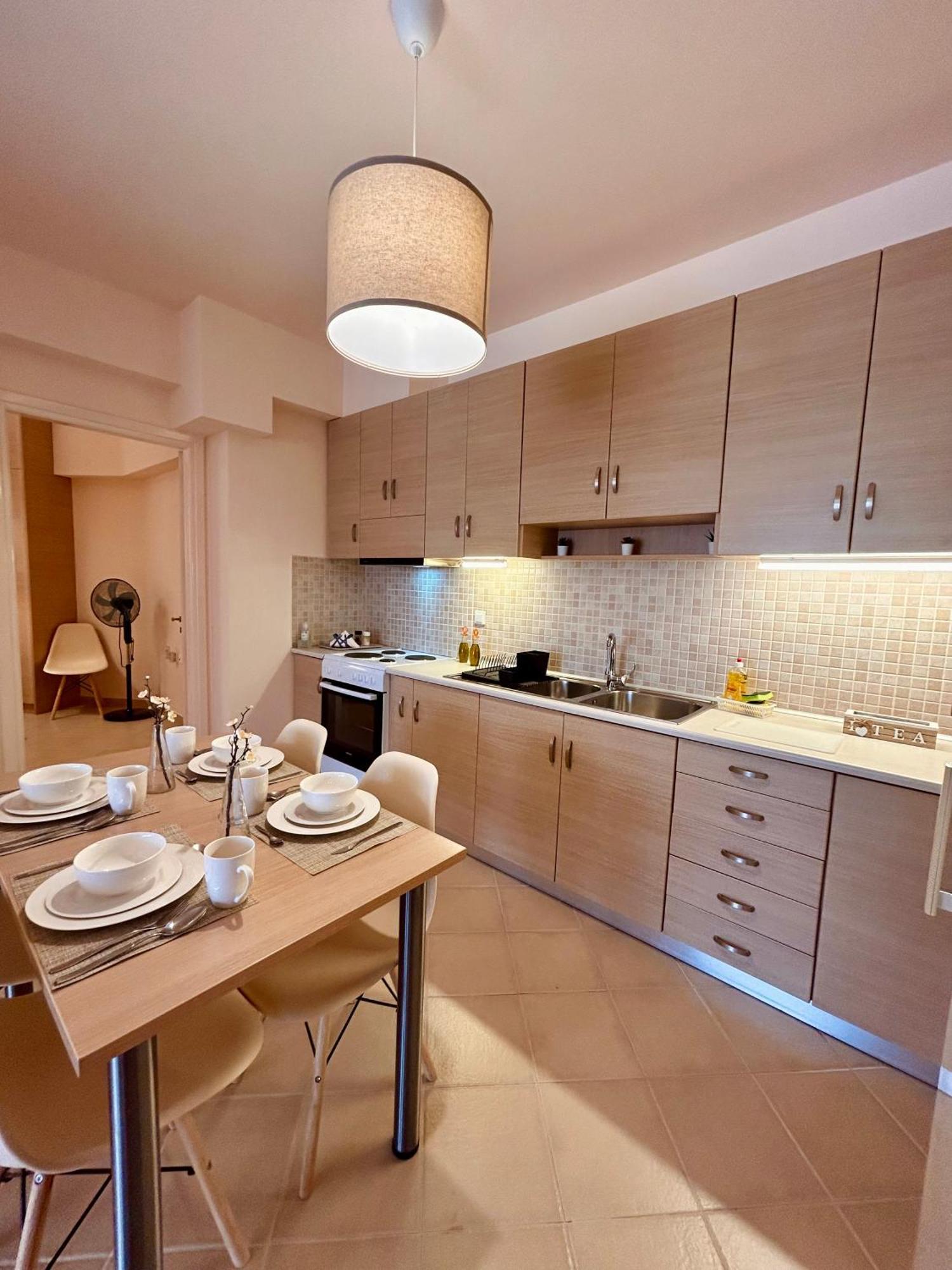 Feel At Home - Kalamata - Near The Center Экстерьер фото