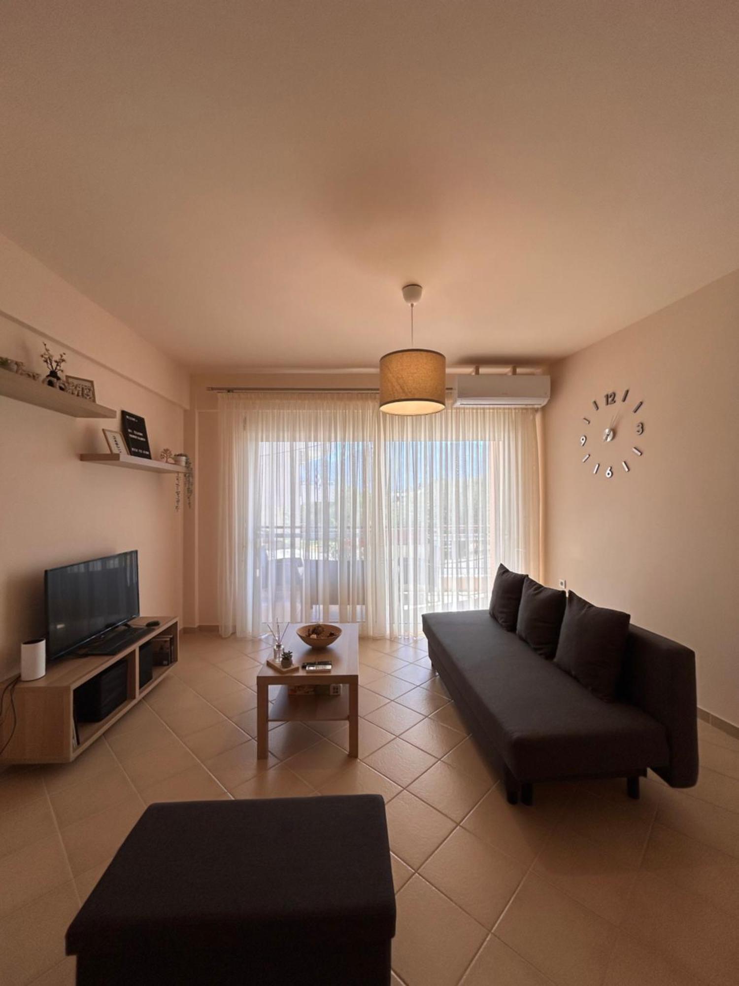 Feel At Home - Kalamata - Near The Center Экстерьер фото