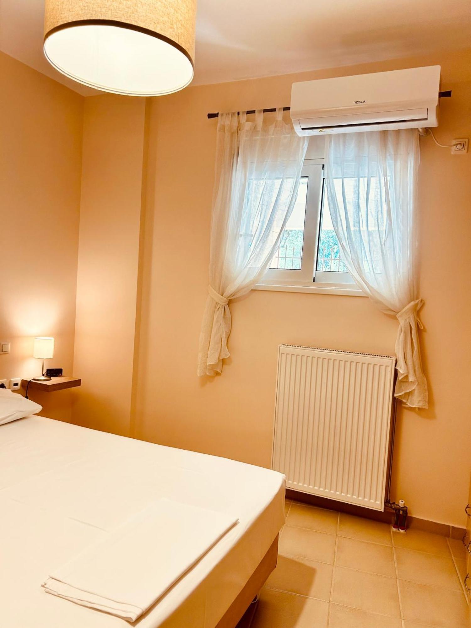 Feel At Home - Kalamata - Near The Center Экстерьер фото