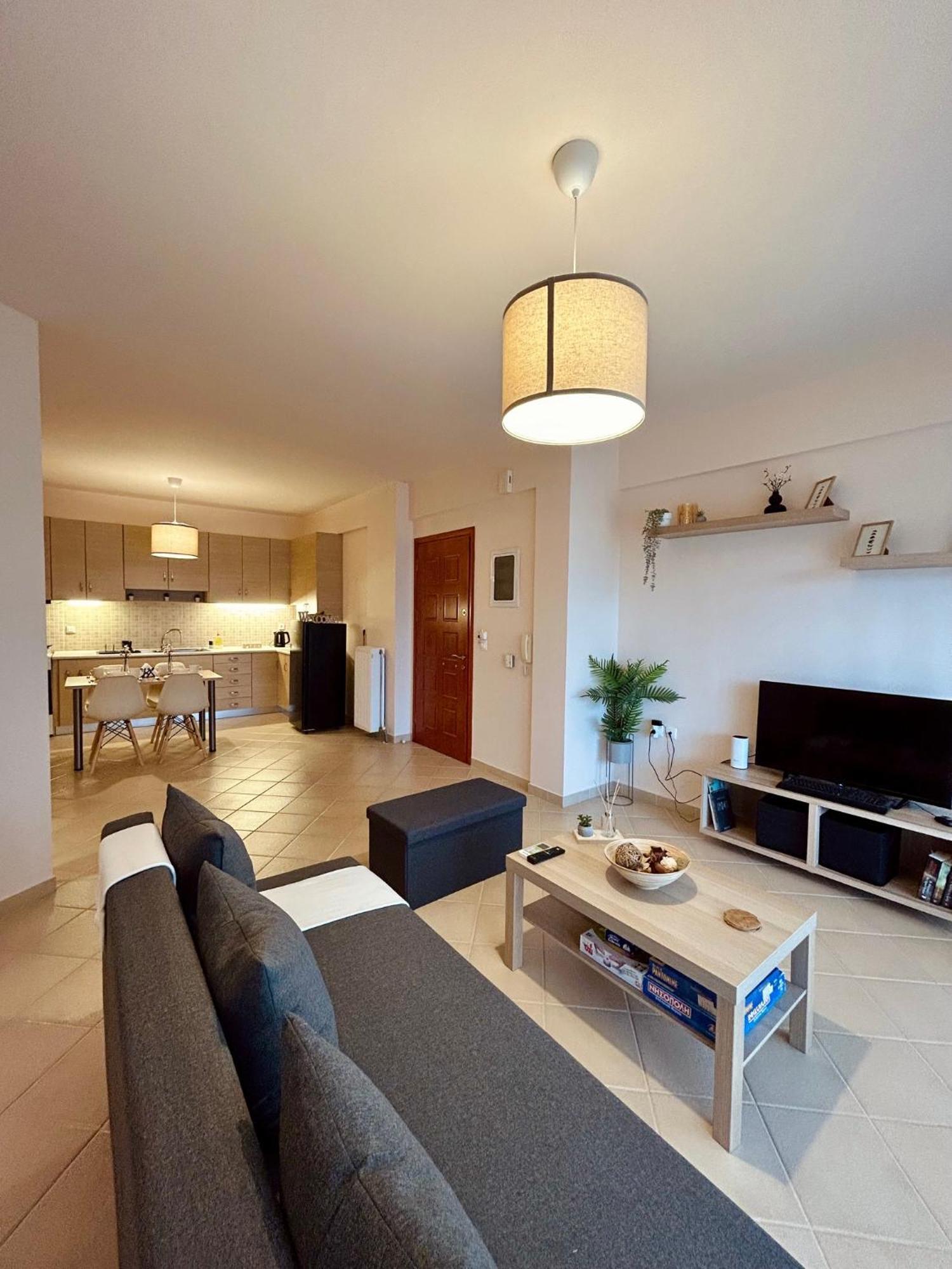 Feel At Home - Kalamata - Near The Center Экстерьер фото